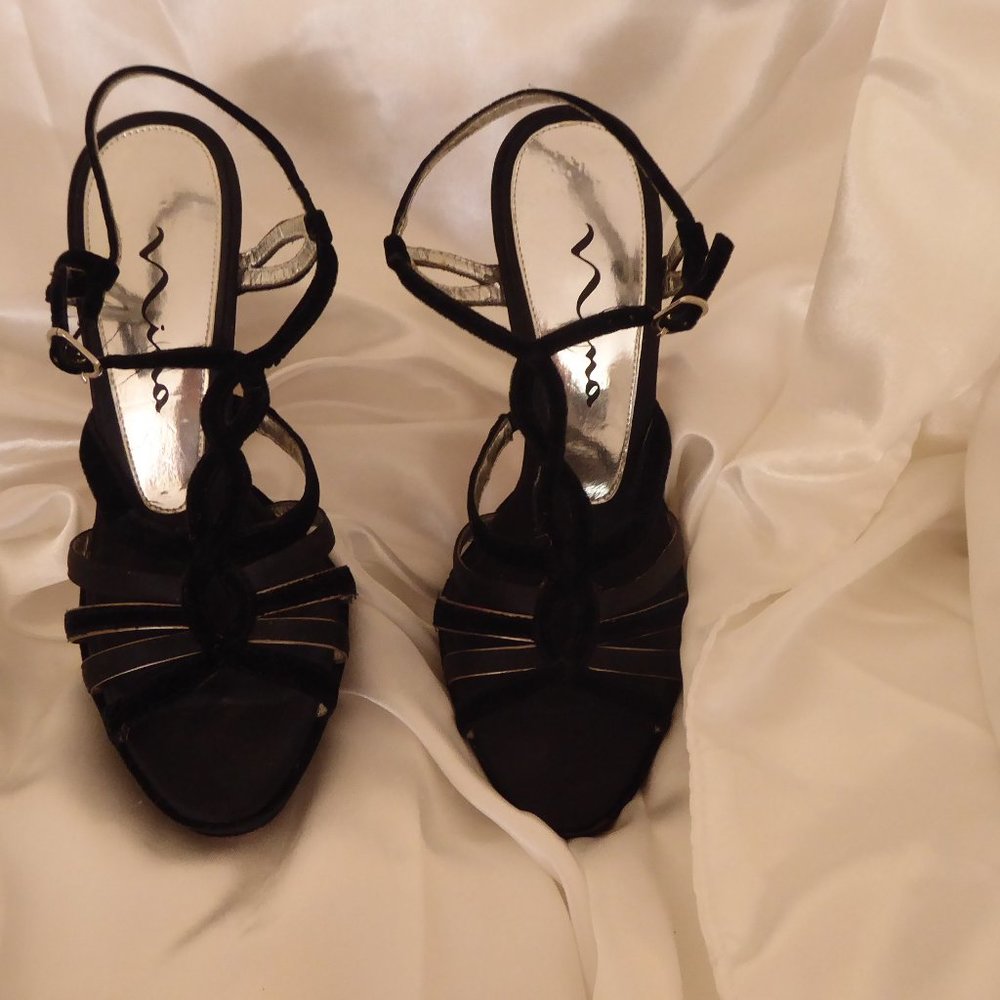 Nina Black strappy high heal shoes